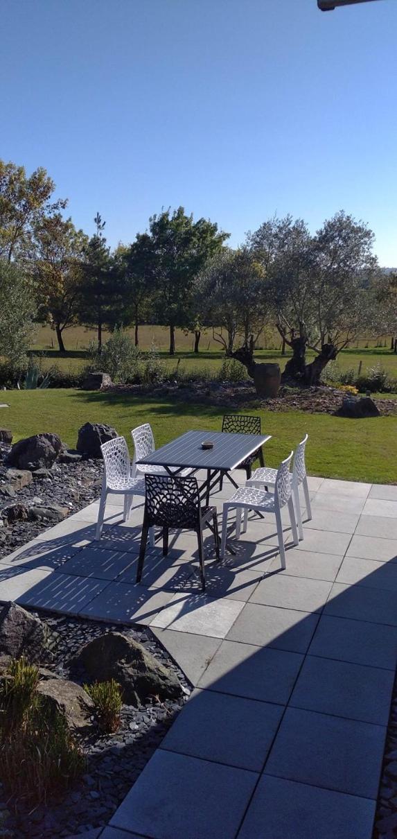 Ferienwohnung La Gilleterie Loireauxence Exterior foto